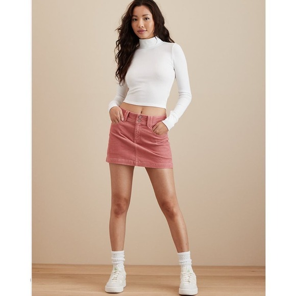 American Eagle Corduroy Super Stretch Mini Skirt Rose Pink Size 16 - Picture 1 of 5